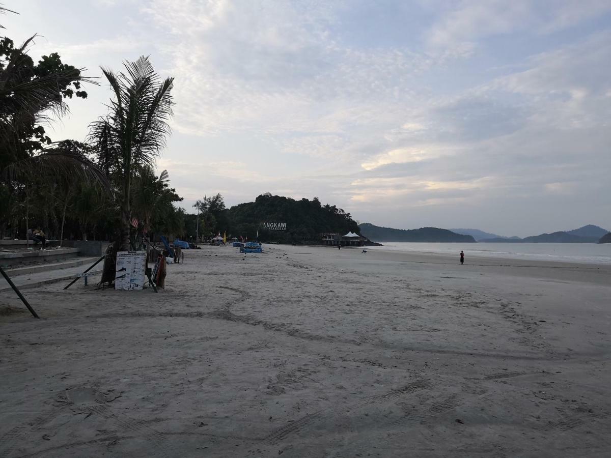 פנתאי צנאנג Homestay Barakah Cenang Langkawi מראה חיצוני תמונה